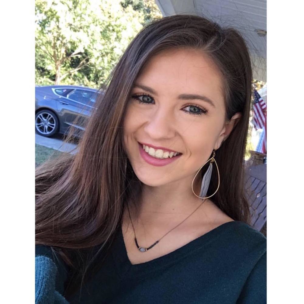 Meet your Posher, Sierra